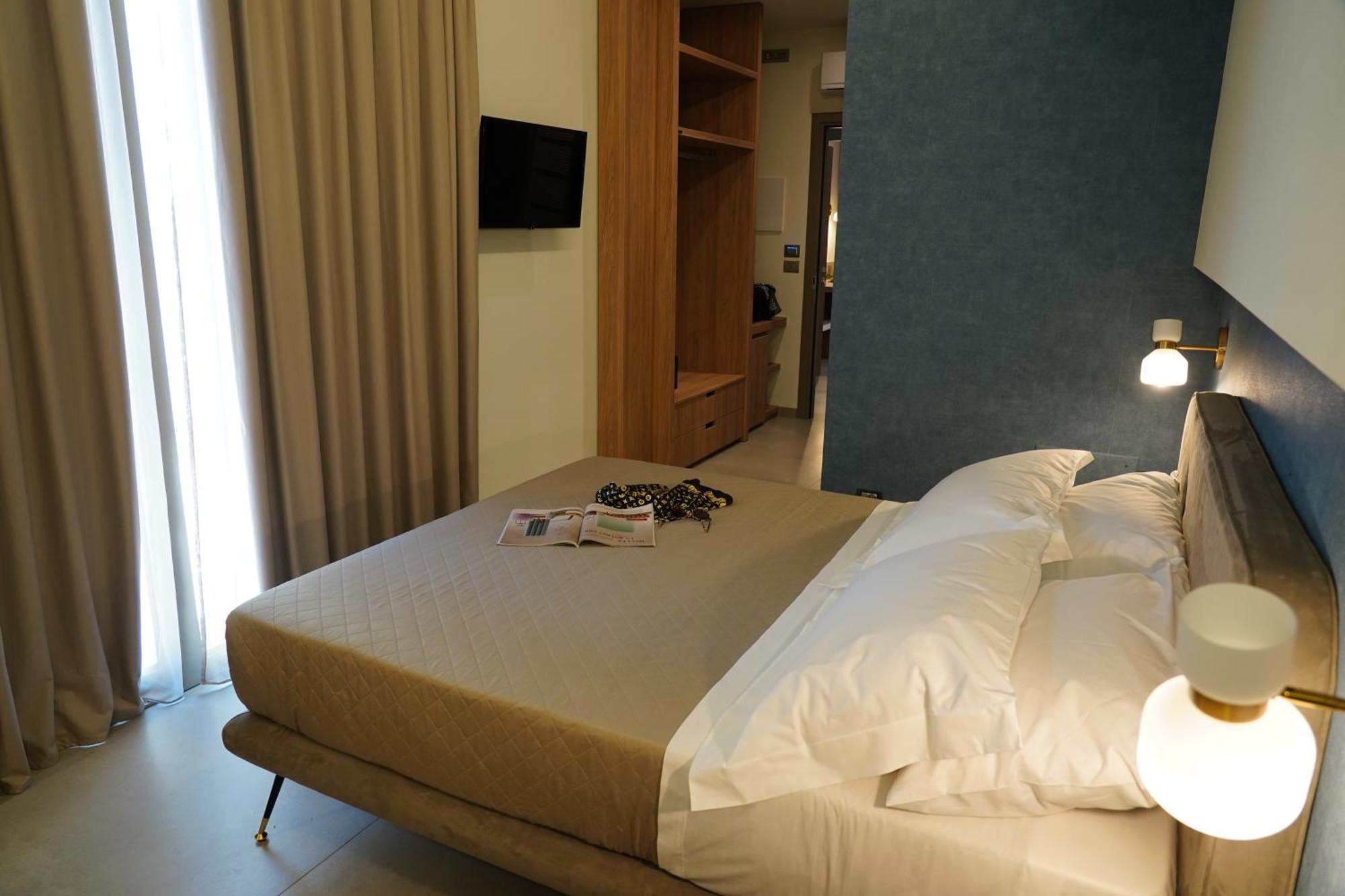 10 Catalani Rooms Porto Cesareo Exterior foto