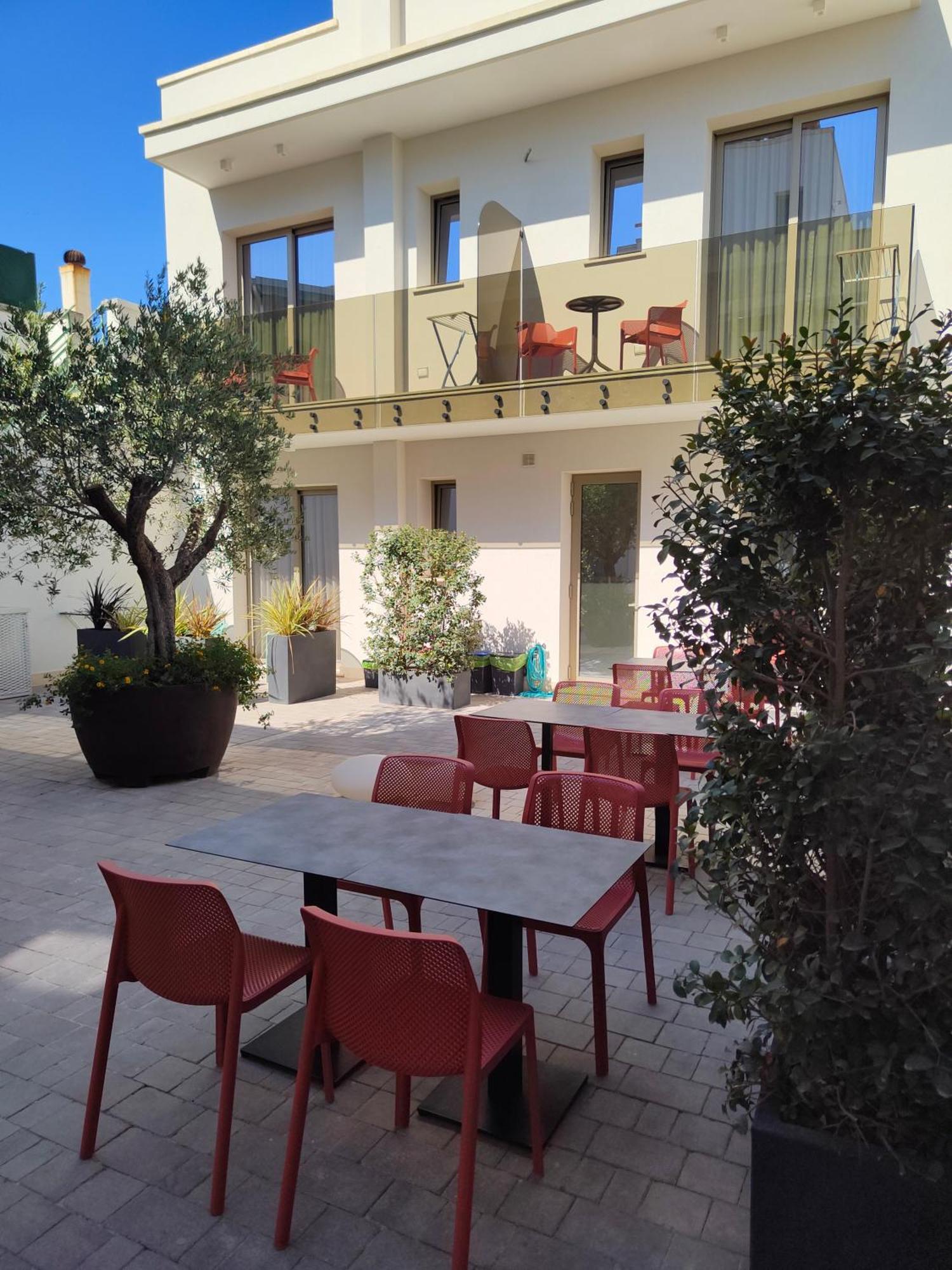 10 Catalani Rooms Porto Cesareo Exterior foto